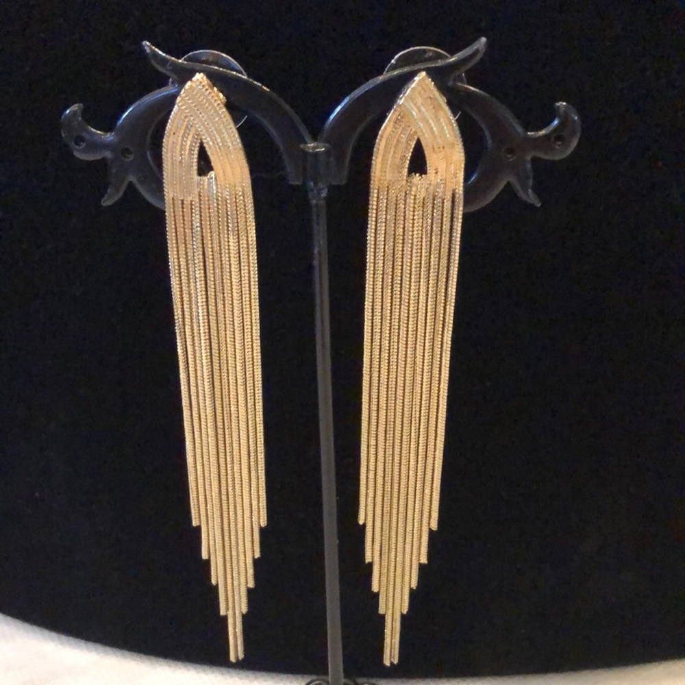 Macy’s Vintage inspired gold-tone sparkly snakechain 🔺 studs long earrings